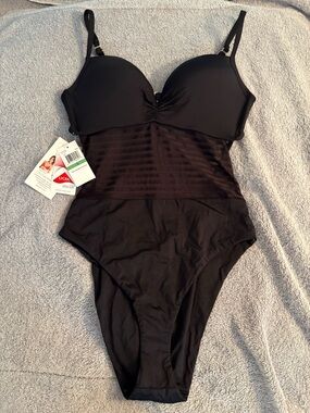 NWT Voda Swim Balconette Mesh One Piece Large Swimsuit  Push Up 1-2 Bigger